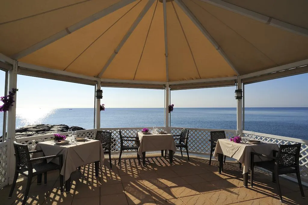 Aparthotel Appartamenti Villaggio Internazionale Albenga Italië
